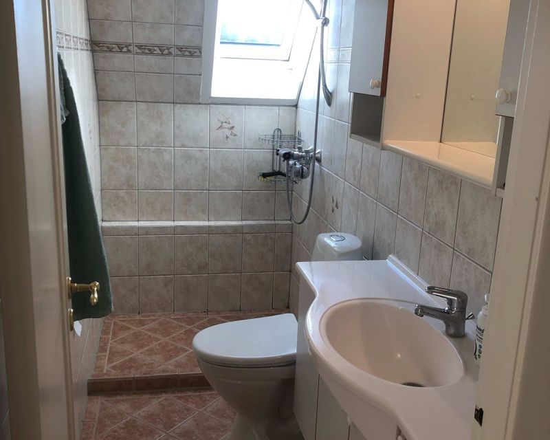 Badev&aelig;relse i 3-v&aelig;relses lejlighed til leje i Randers centrum